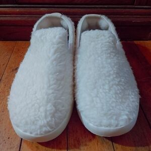 ALL BIRDS | Merino Wool Lounger Fluffs Size W7